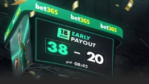 “国王杯半决赛首回合巴塞罗那对马竞大战4-4，进球狂欢以平局落幕！”